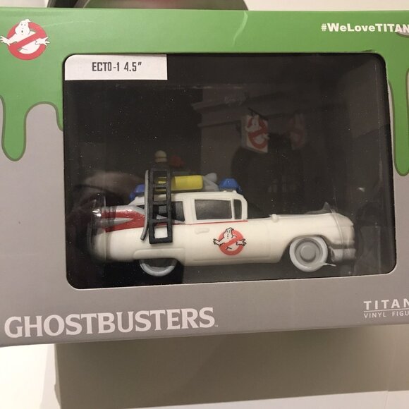 Ghostbusters ECTO-1 Titans 4.5” Vinyl Figure Car NerdBlock Exclusive - Picture 1 of 11